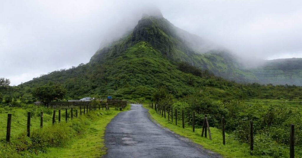 best time to visit khandala