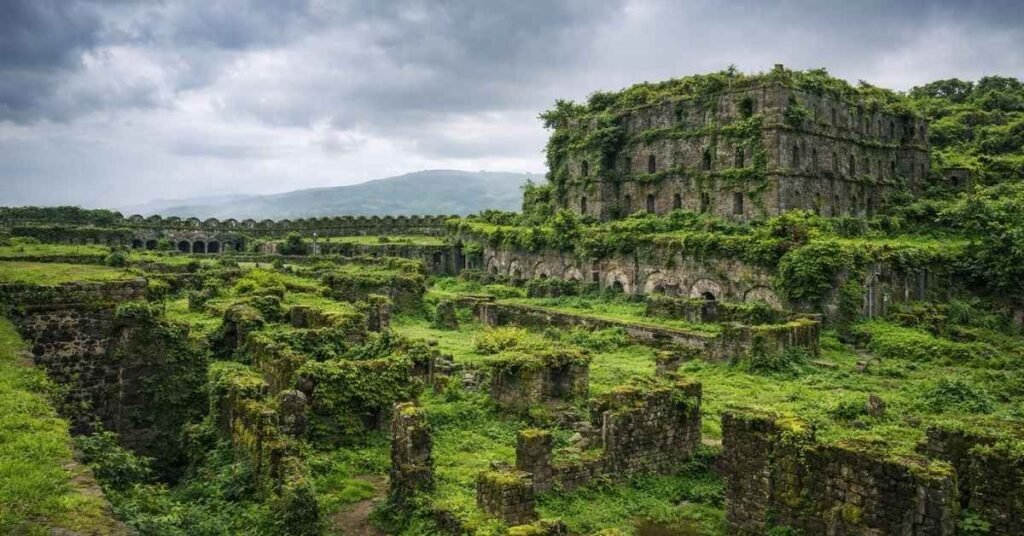 Reaching Alibaug by Road 