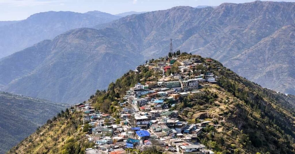 how to reach mussoorie from delhi by train