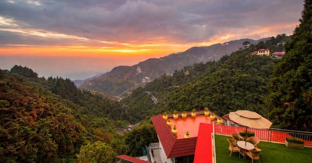 how to reach mussoorie from delhi