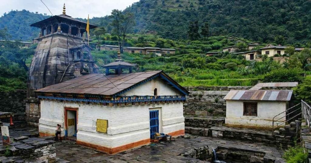 How to Reach Triyuginarayan Temple by road