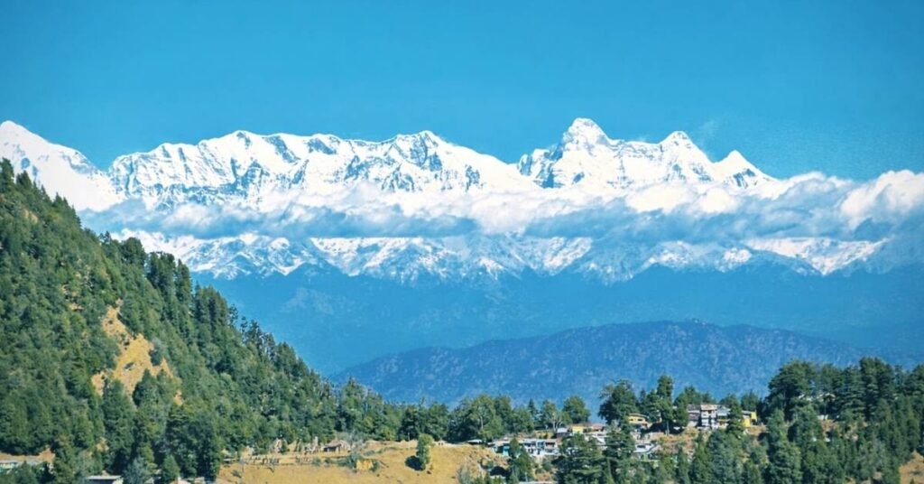 things to do in kausani