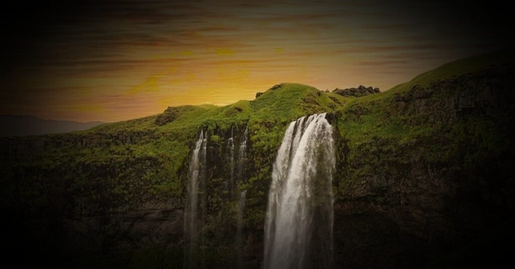 waterfalls near kanyakumari