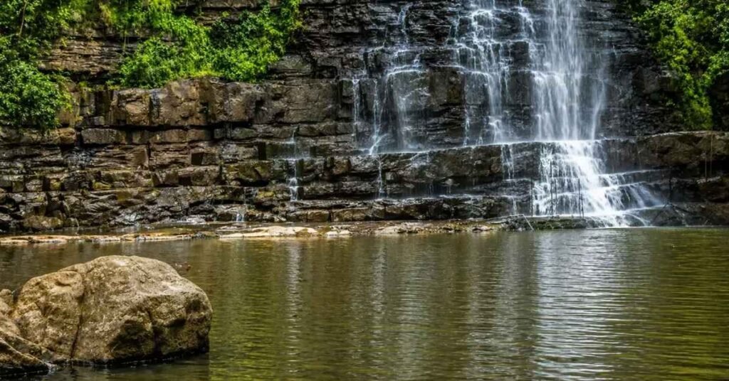 waterfalls near mantralayam