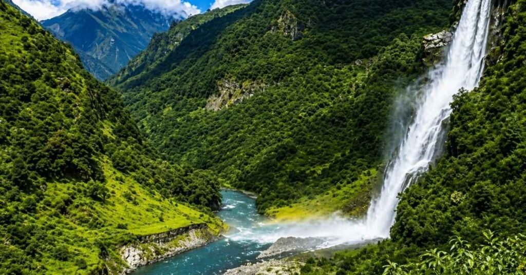 How to Reach Nuranang Waterfall