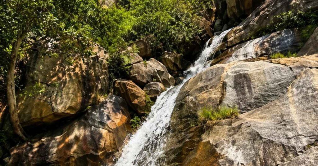 Best Time to Visit Mayil Ootru Waterfalls