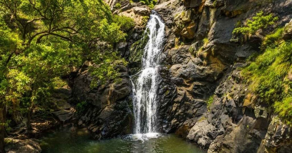 mayil ootru waterfalls