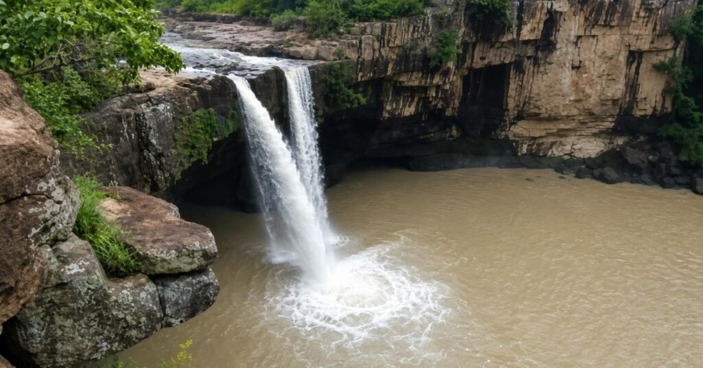 beniadhus waterfall