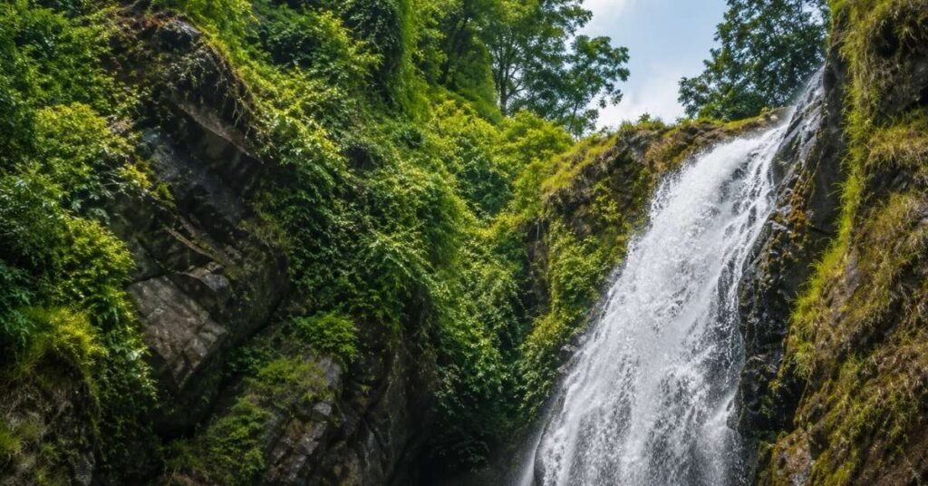 waterfalls near goa