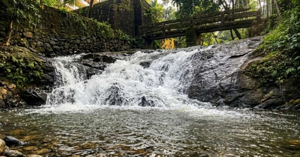 kalarandi waterfalls