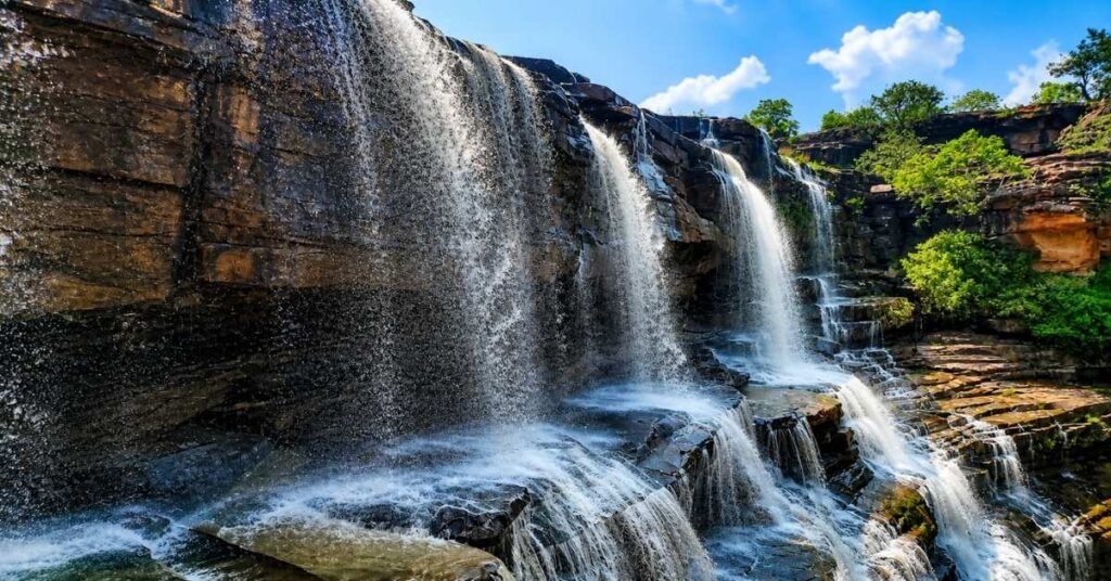 karkat waterfall