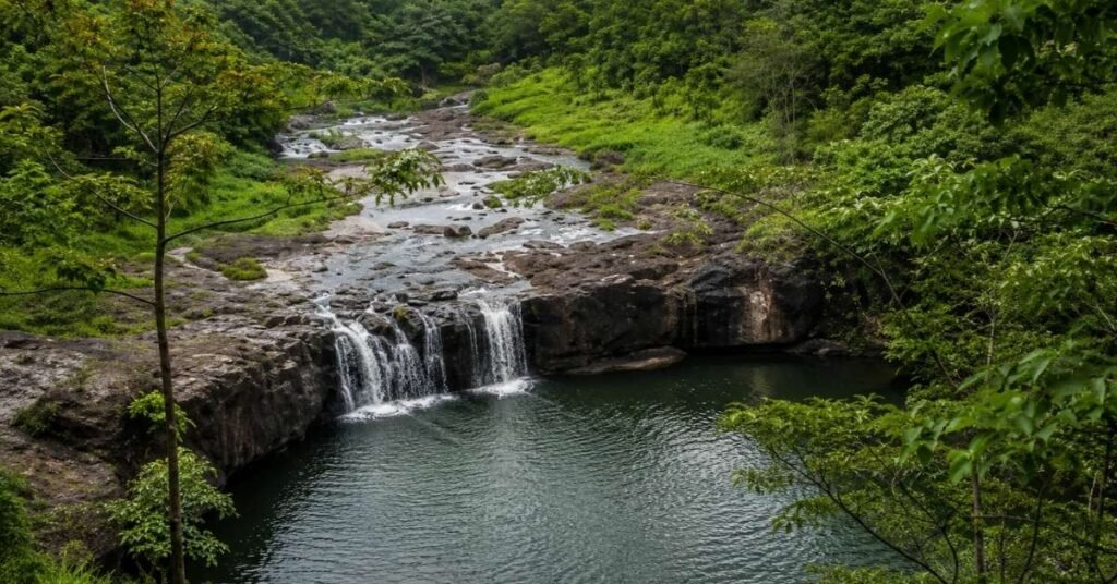 How to Reach Devghat Waterfall