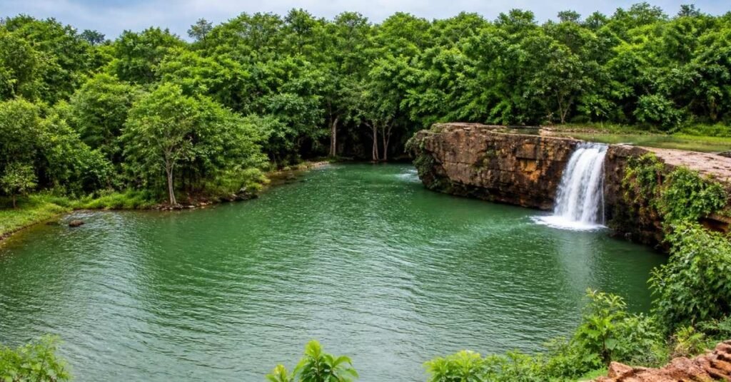 gariaband waterfall
