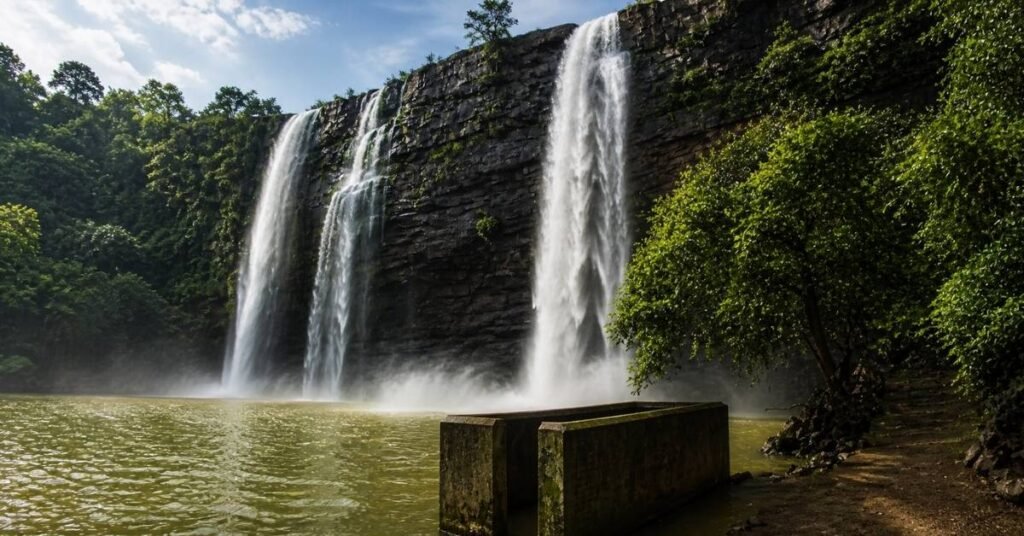 gariaband waterfall