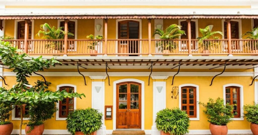 how to reach pondicherry from chennai