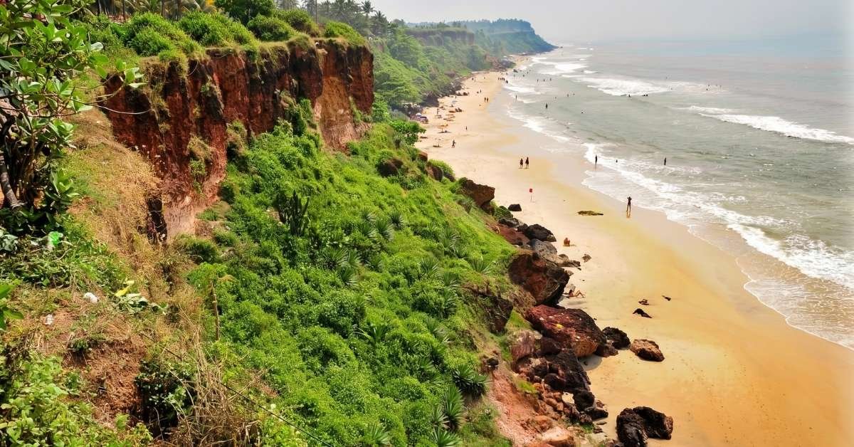 how to reach varkala