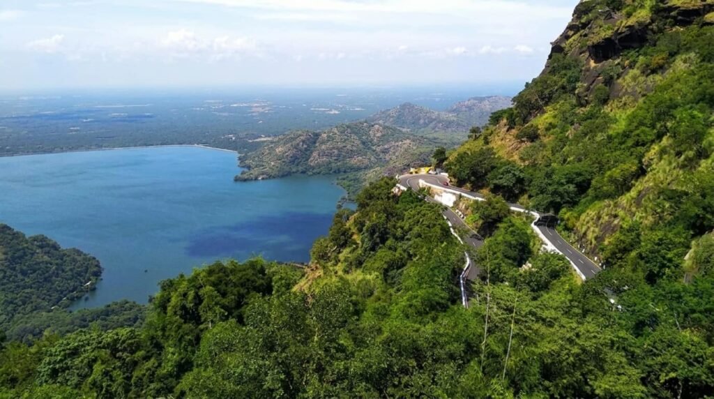best time to visit valparai